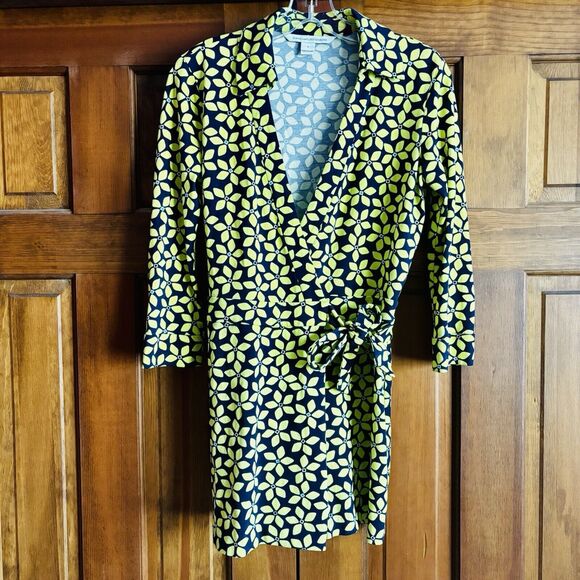 Diane Von Furstenberg Blue Yellow Floral Romper Women's Size 4 US Cotton Silk - Picture 2 of 12